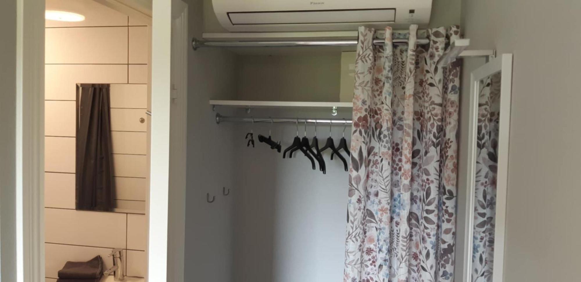 Bjoerkaengs Vandrarhem Tvaaker Экстерьер фото